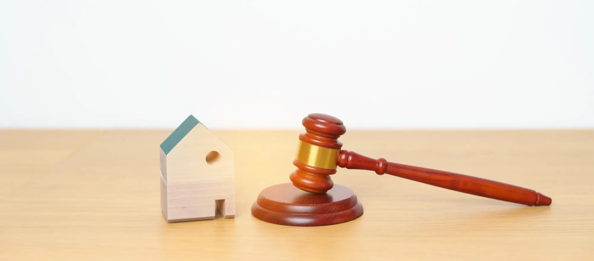 Real Estate Auctions: Buying and Selling Properties with Confidence in Virginia Beach